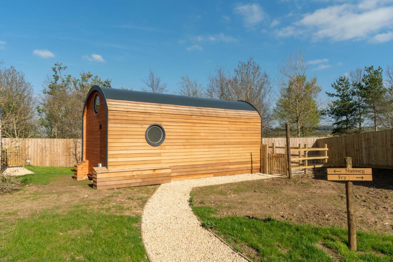 Laburnum Farm Estate Villa Alderton  Exteriör bild
